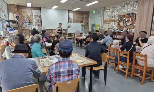 [공립명지치매전문주야간보호센터] 자원순환협력센터 연계 활동(24.10.04)